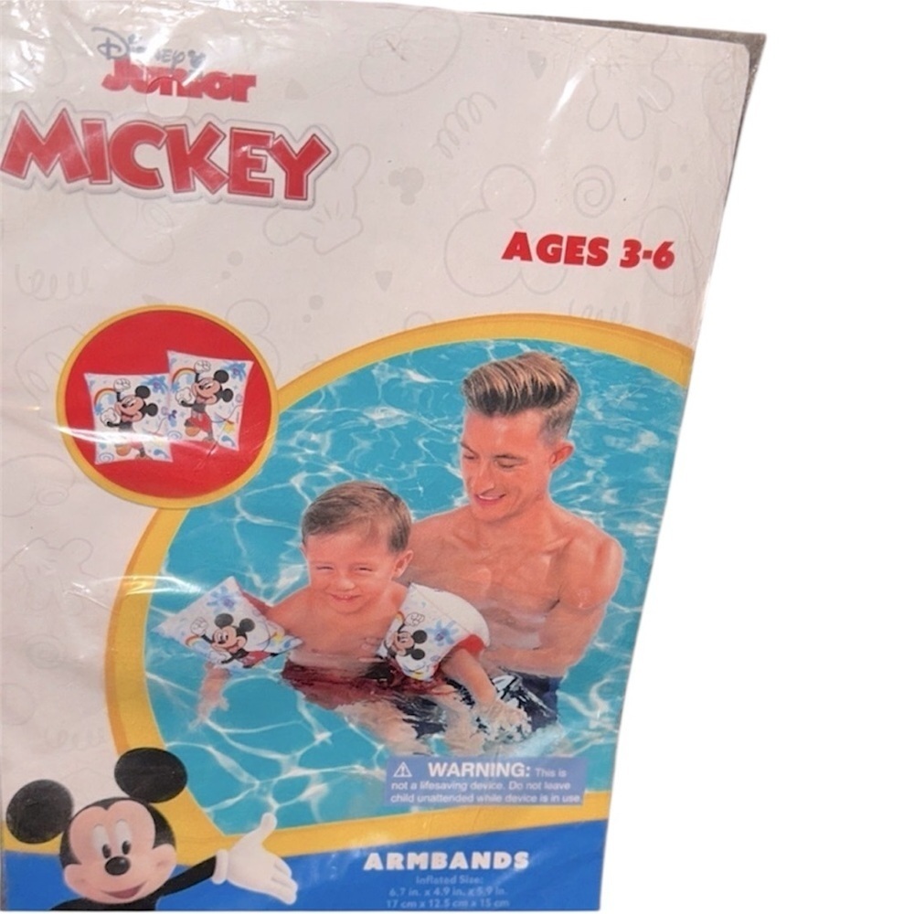 Junior Mickey Mouse pool Armbands for Kids new in package